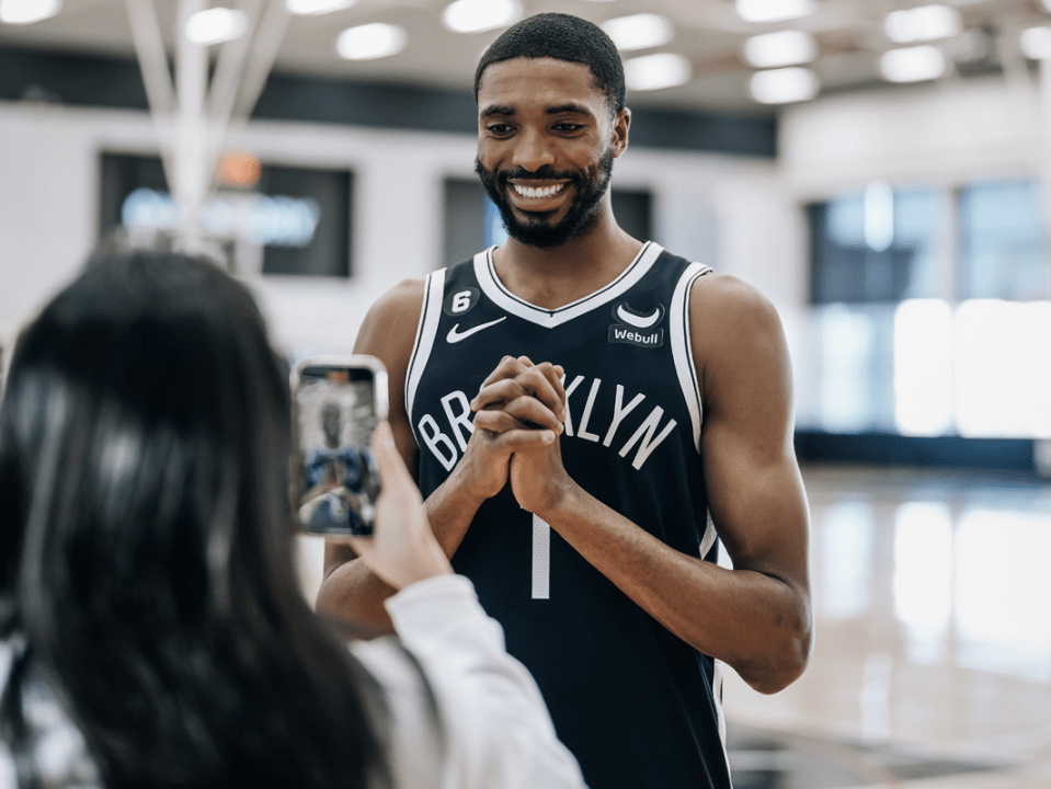 布鲁克林篮网发布备战花絮，国际比赛日刷新队史纪录，全明星赛任务艰巨，心理建设被强调的简单介绍